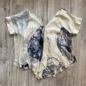 Diane von furstenberg DVF 100% silk watercolor poncho v neck blouse size 4